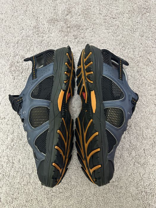 Salomon сандалі