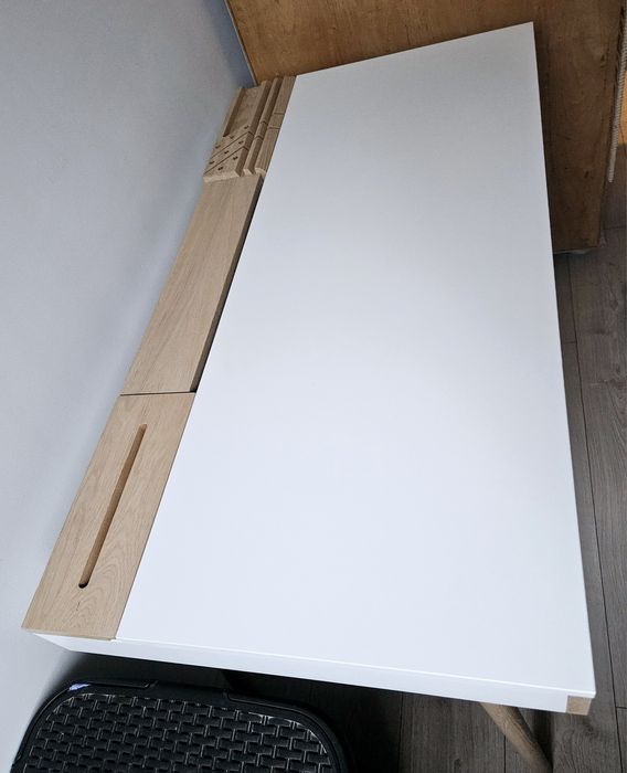 Biurko Omni Paged szuflady półki