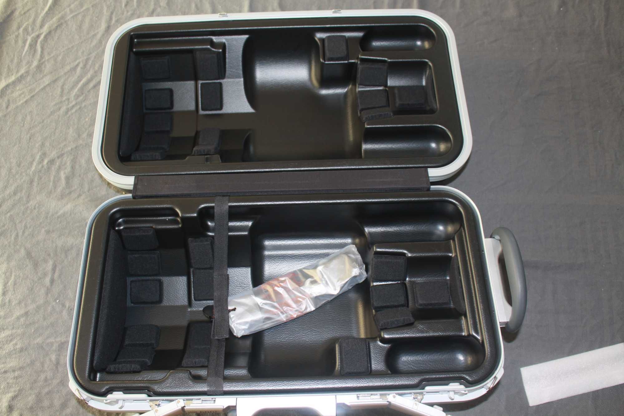 Canon 600mm 1.4  III  Case