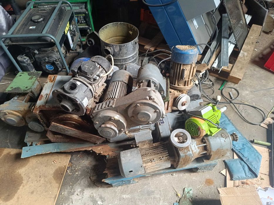 Silnik elektryczny z motoreduktorem 2.2 kw