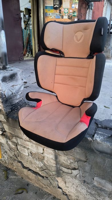Дитяче автокрісло VITO (15-36 кг)