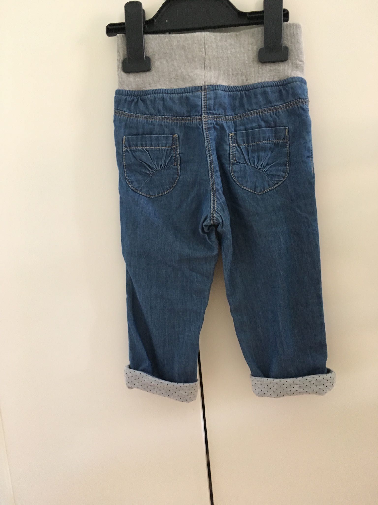 Joggersy, jeansy, spodnie ze ściągaczem, rozmiar 80, nowe C&A.
