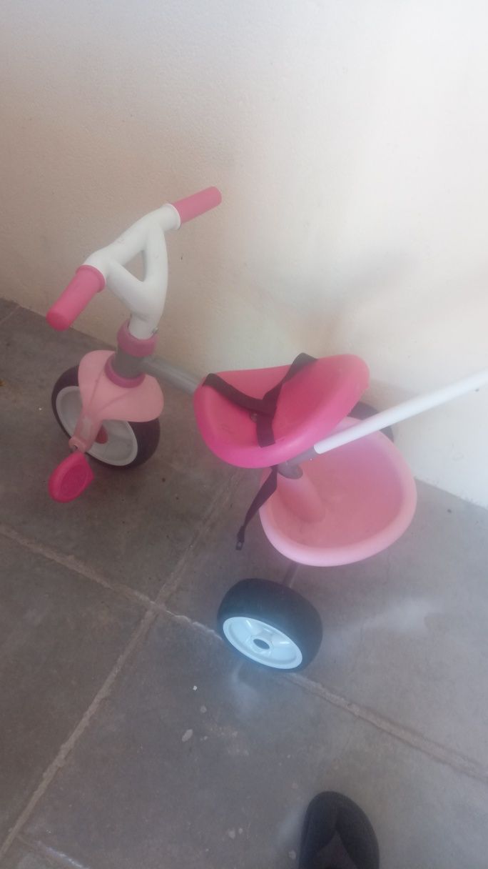 Bicicleta e triciclo