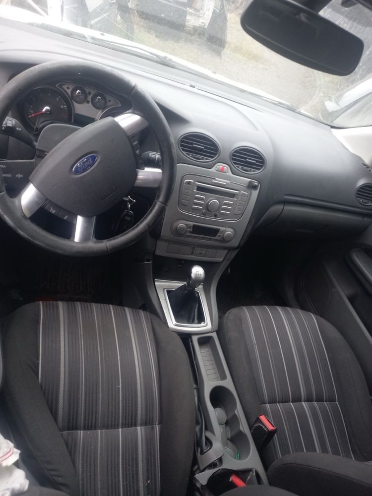 Запчасти разборка Ford Focus 1.6 2009 год 1.6 форд фокус