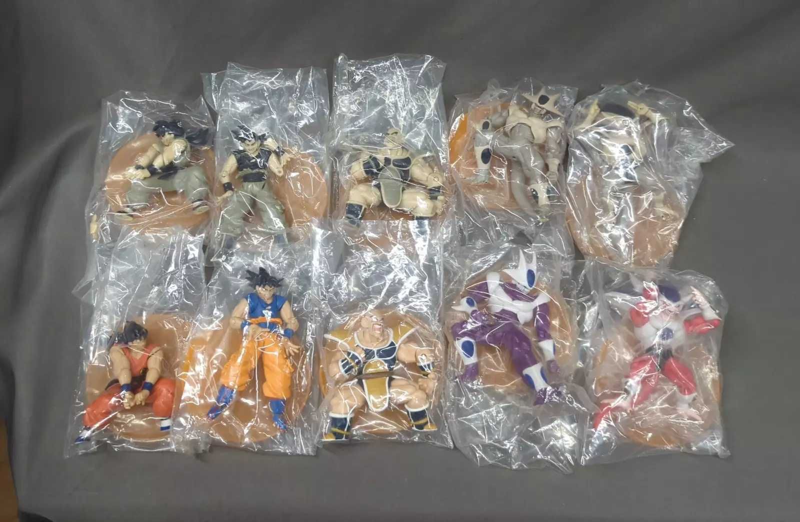 Banpresto DBZ Posing Figures Lote 10 Peças cor e monotone novas