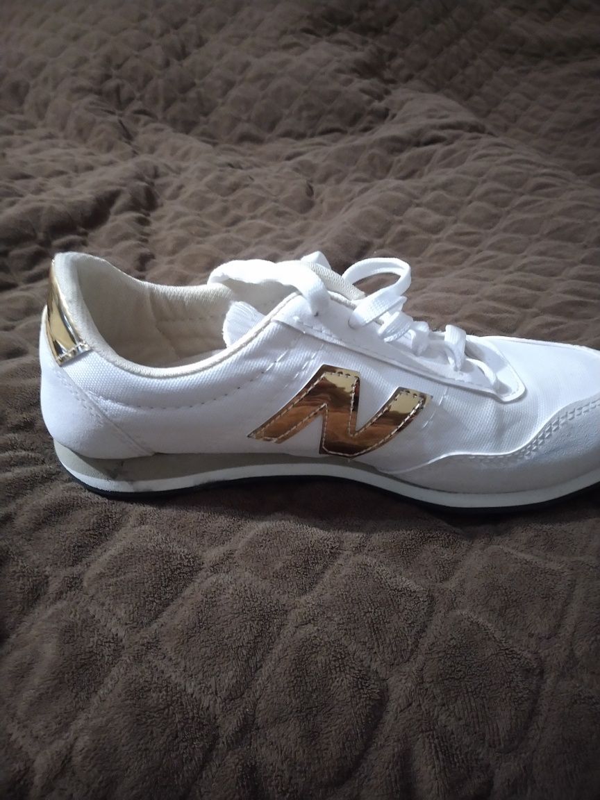 New balance damskie.