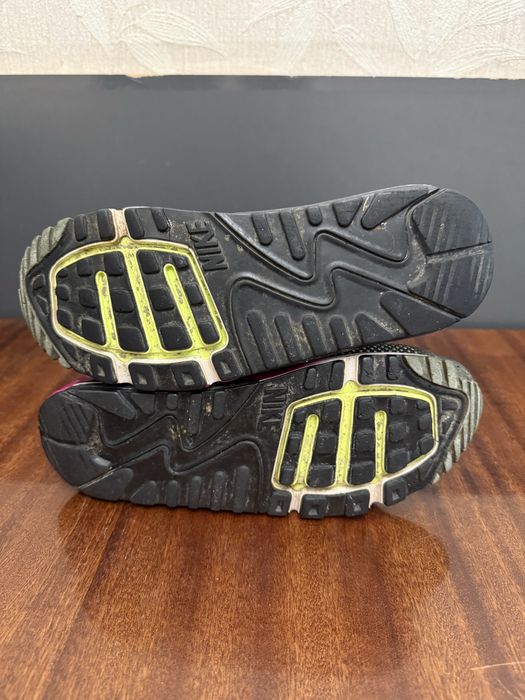 Кросівки жіночі Nike Air Max Lunarlon 39 розмір
