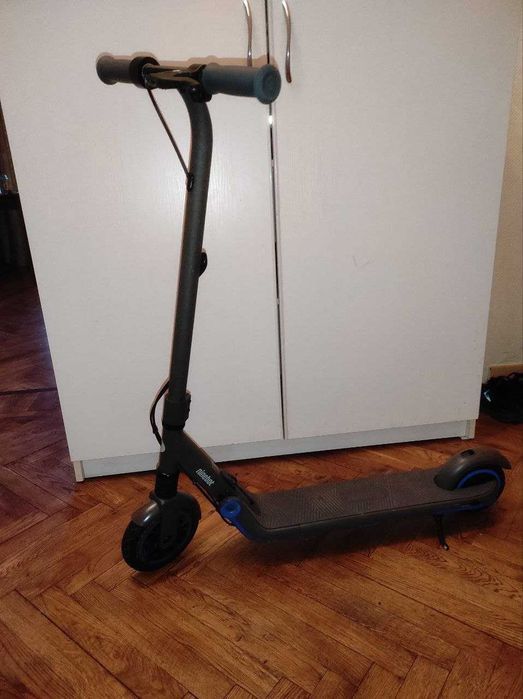 Електросамокат Ninebot eKickScooter ZING E10