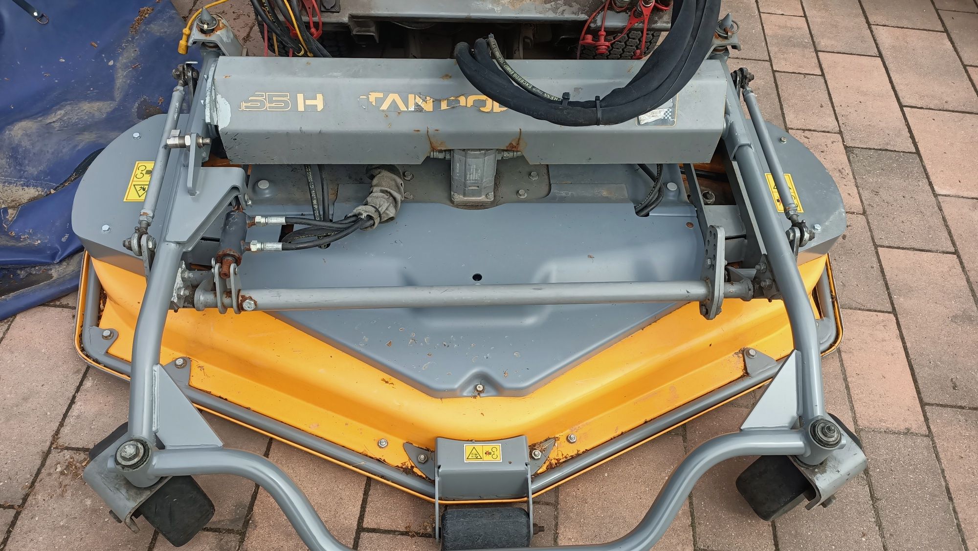 Kosiarka traktorek zamiatarka Stiga Titan DCR 740 4wd