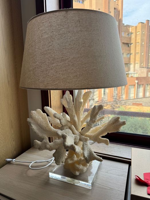 Candeeiro de mesa