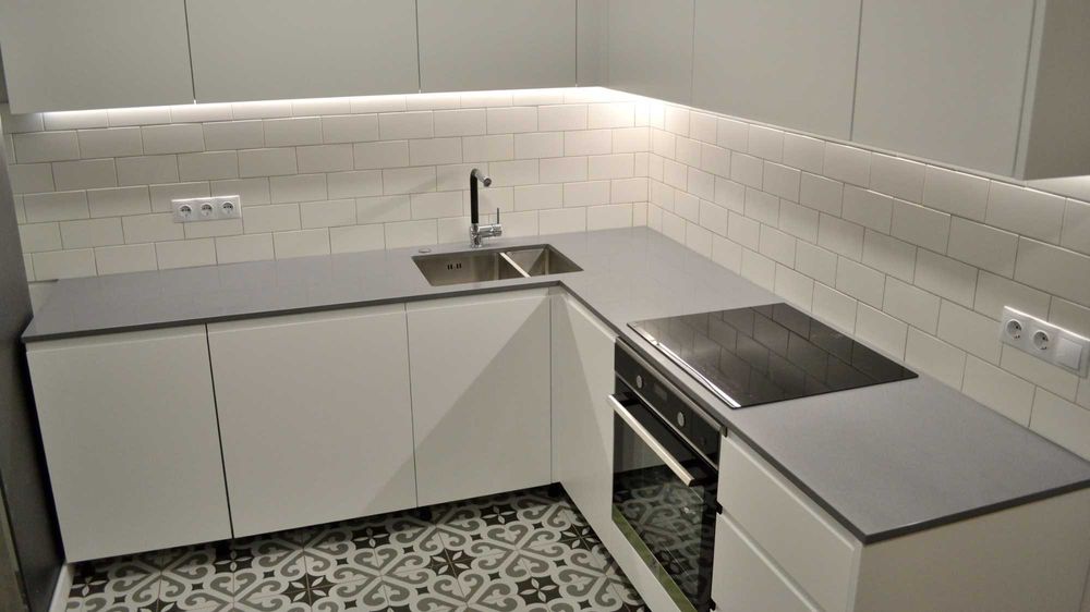 Столешницы,подоконники,ступени из гранита,мрамора,искусственного камня