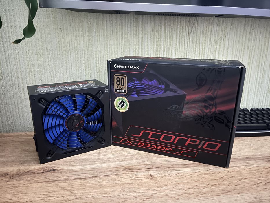 Raidmax Scorpio RX-835AP-S 80+ потужний ігровий блок живлення