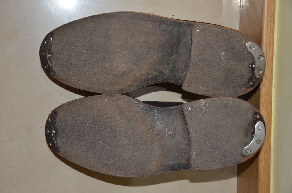 Buty powojenne 1945 podkute na korku