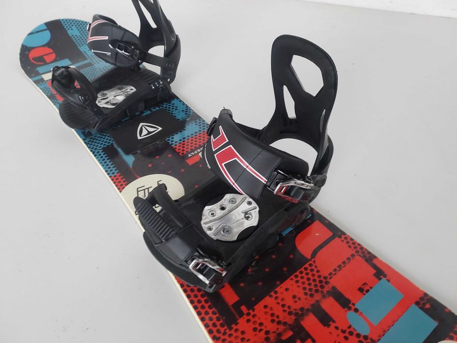 Deska snowboardowa Firefly 130 CM Rocker (10)