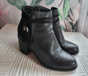 Buty czarne botki na słupku Jenny Fairy CCC r 38