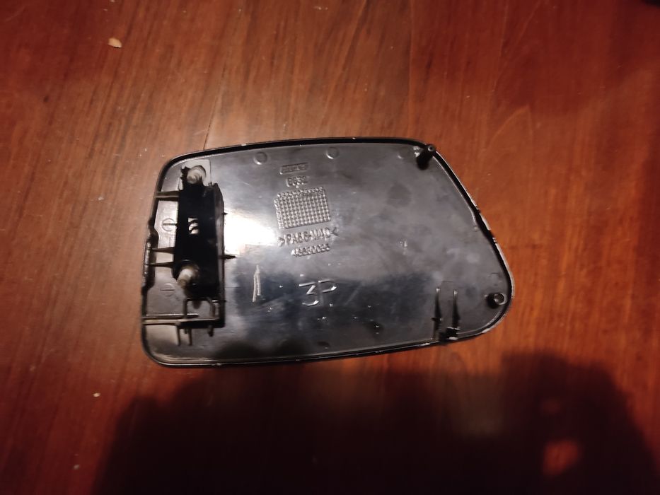 Tampa externa depósito Fiat Punto 1999