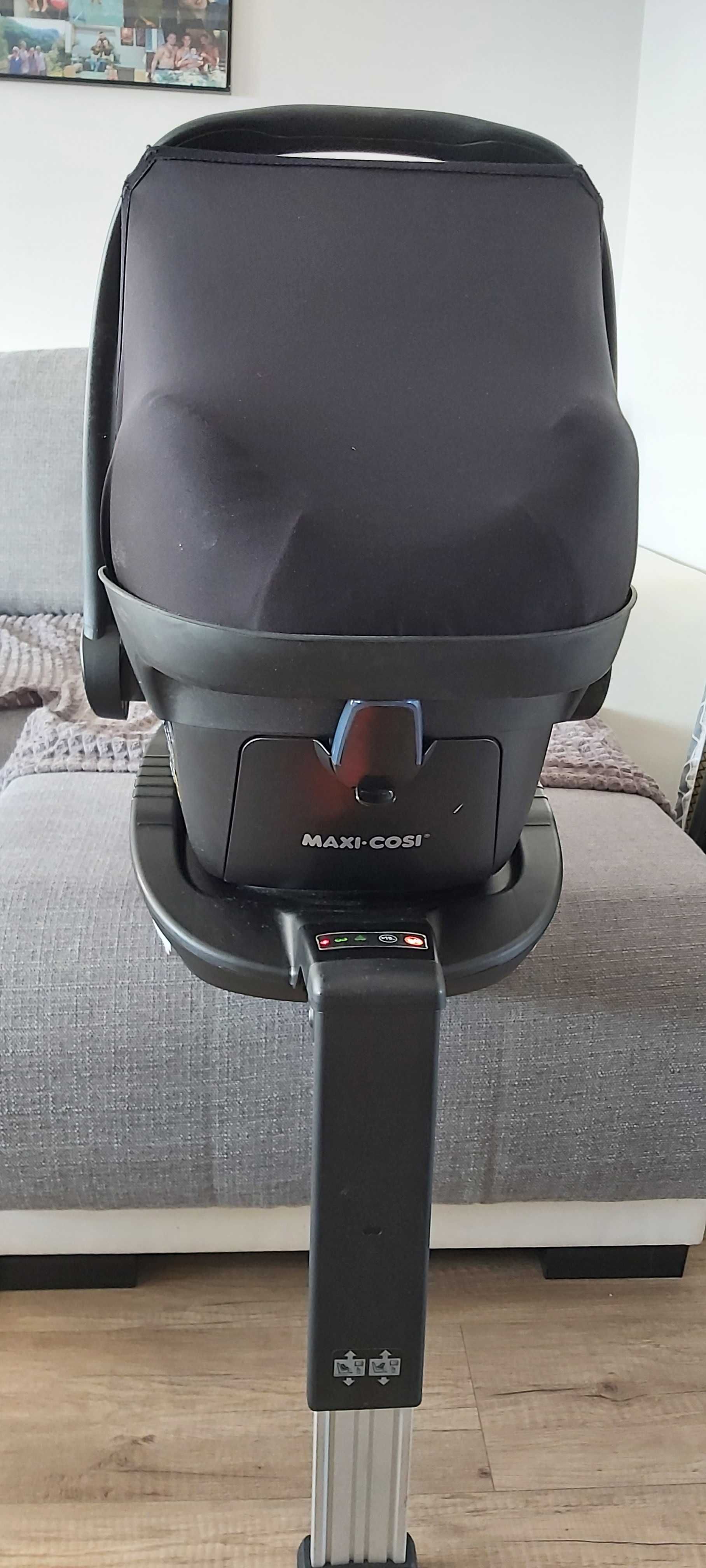 Fotelik Maxi Cosi oraz Baza Isofix