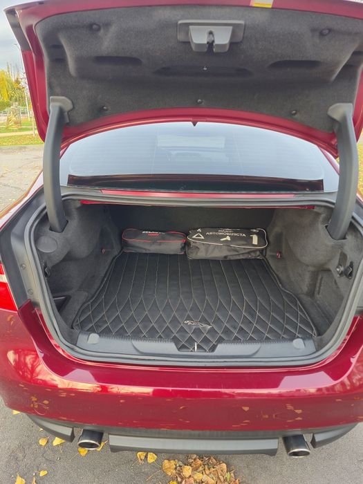 Jaguar XE,  Ягуар, 2016рiк, ідеальний стан