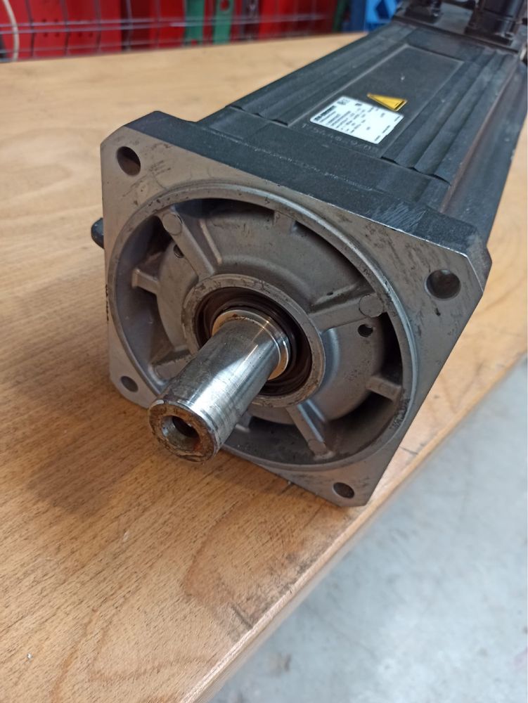 Servomotor Sew Eurodrive  CMPZ100L/BY/HR/KY/AK1H/SBB