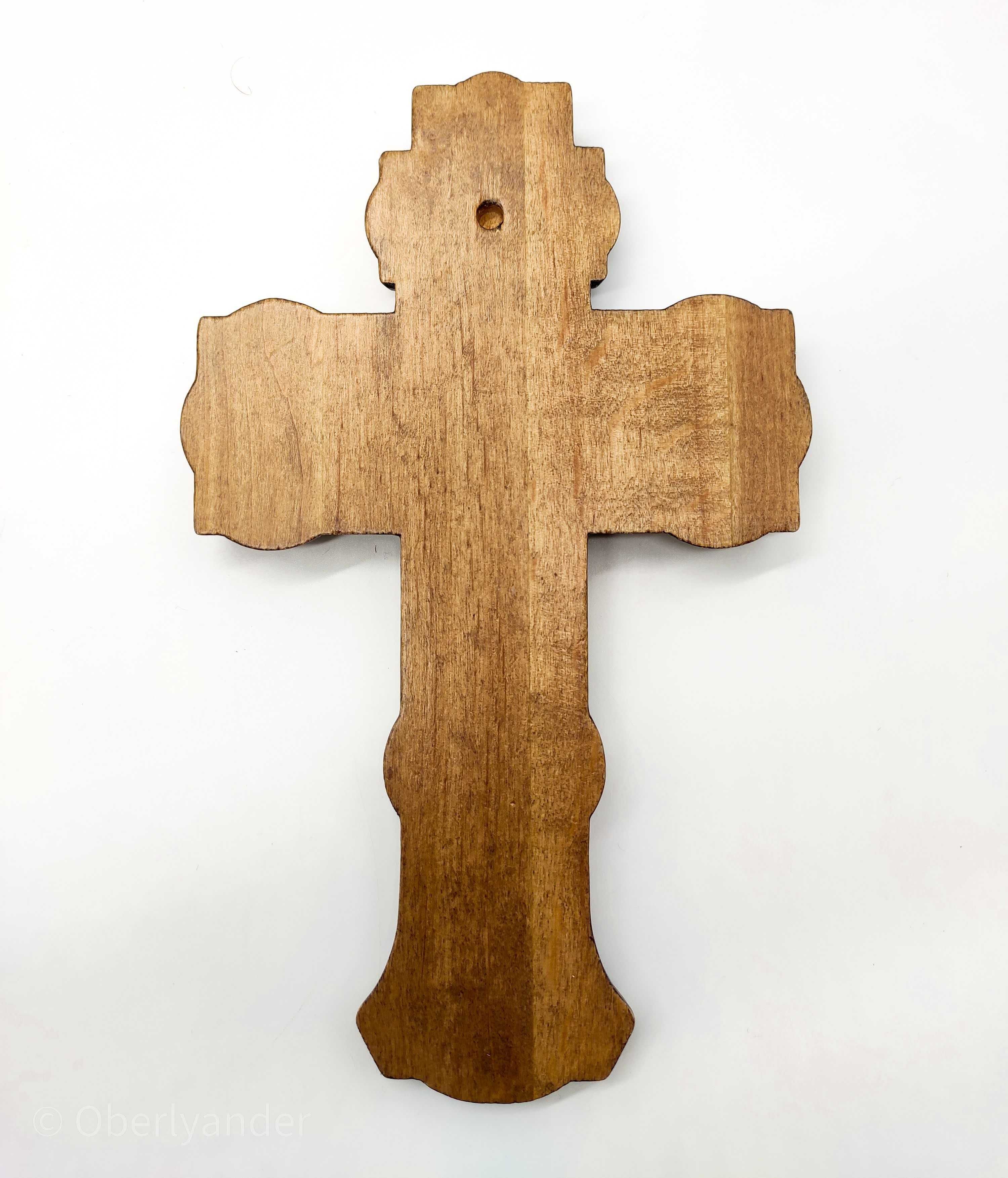 Drewniany krzyż 1 , rzeżba .