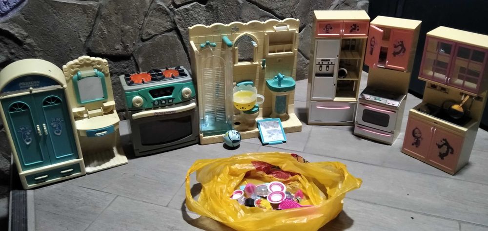 Детская игрушечная мебель