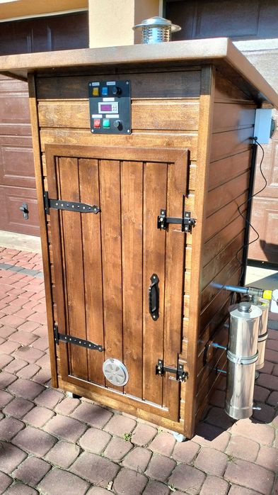 Wędzarnia elektryczna drewniana ogrodowa