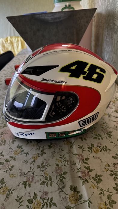 Шлем agv k-3. Как новый.