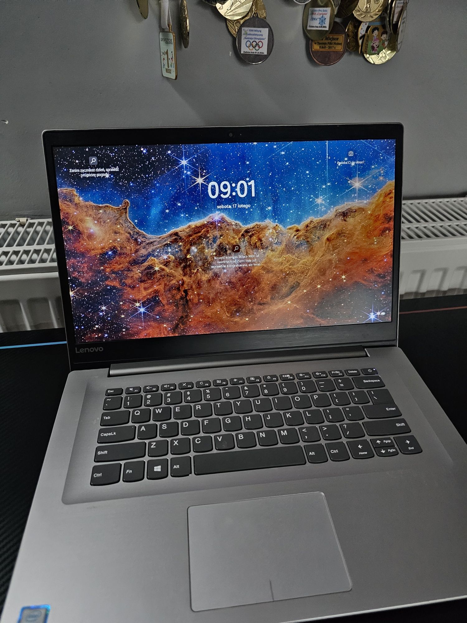 Laptop Lenovo 8Gb 15"