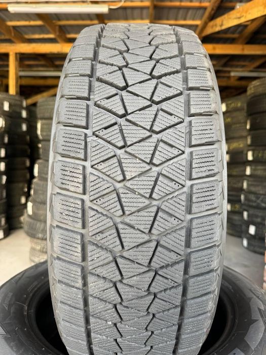 225/60 r18 bridgestone blizzak dm-v2 8mm шини бу зима