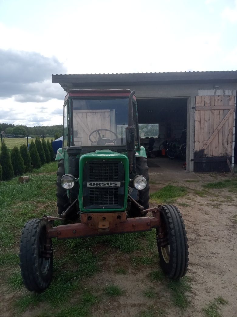 Ciągnik ursus C330