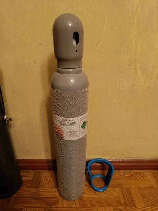 Butla z gazem CO2 spożywczym 6kg/8L