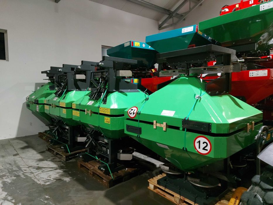 Rozsiewacz do nawozu LANGREN 600/800/1000 litrów**transport cała PL**