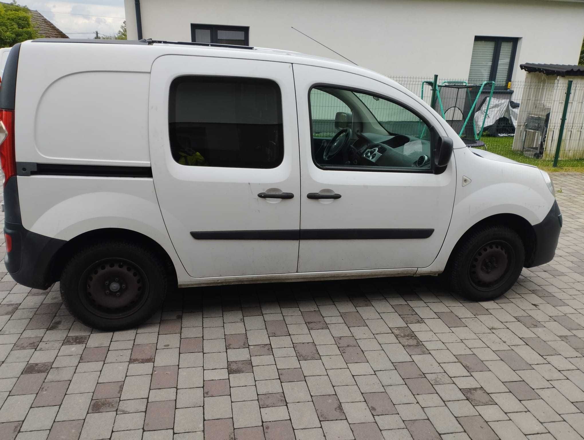 Renault Kangoo z 2011 roku