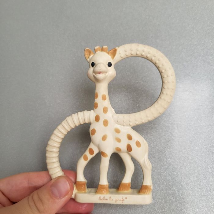 Іграшка  жираф Sophie