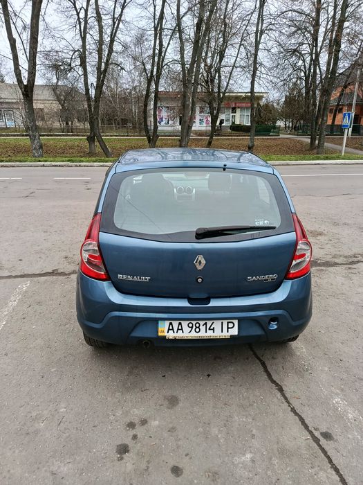 Renault Sandero .Рено Сандеро стан чудовий