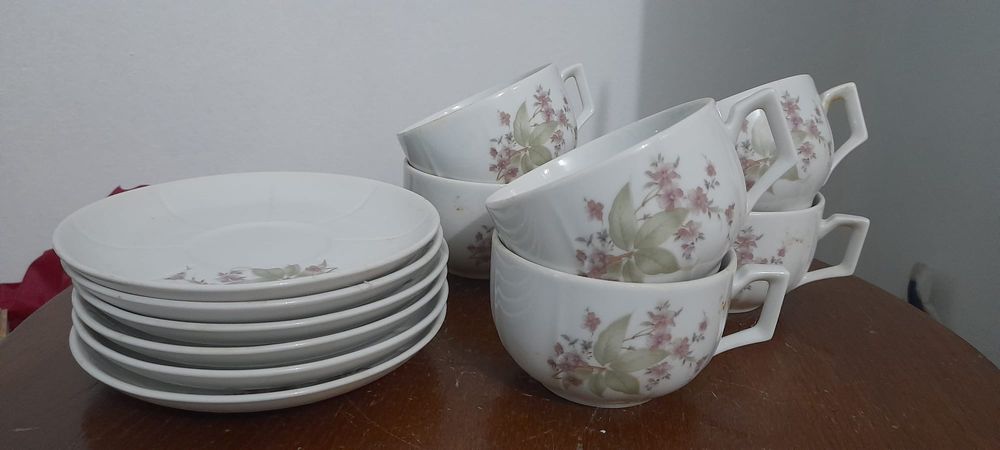 Serviço de chá de 6 chávenas com prato da vista alegre