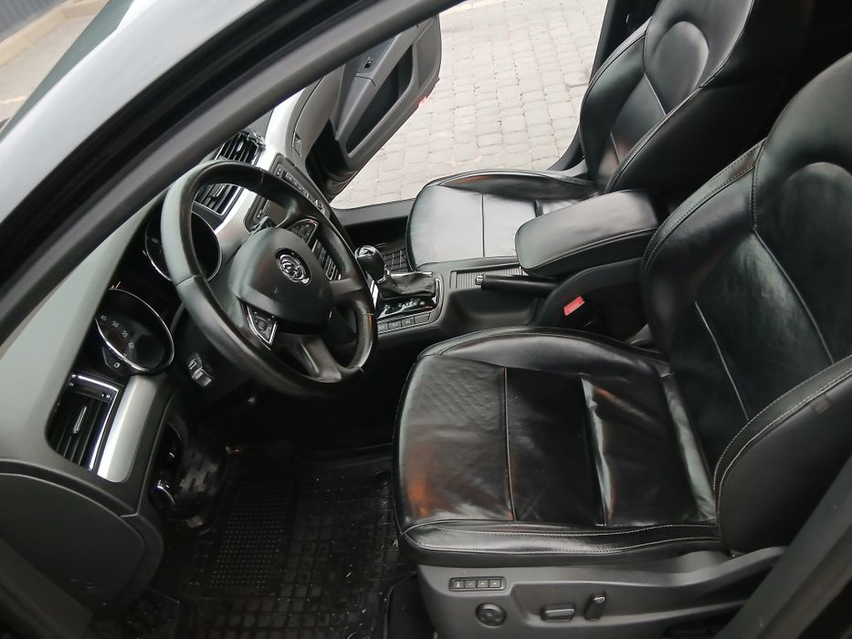 Продам шкоду суперб 2015