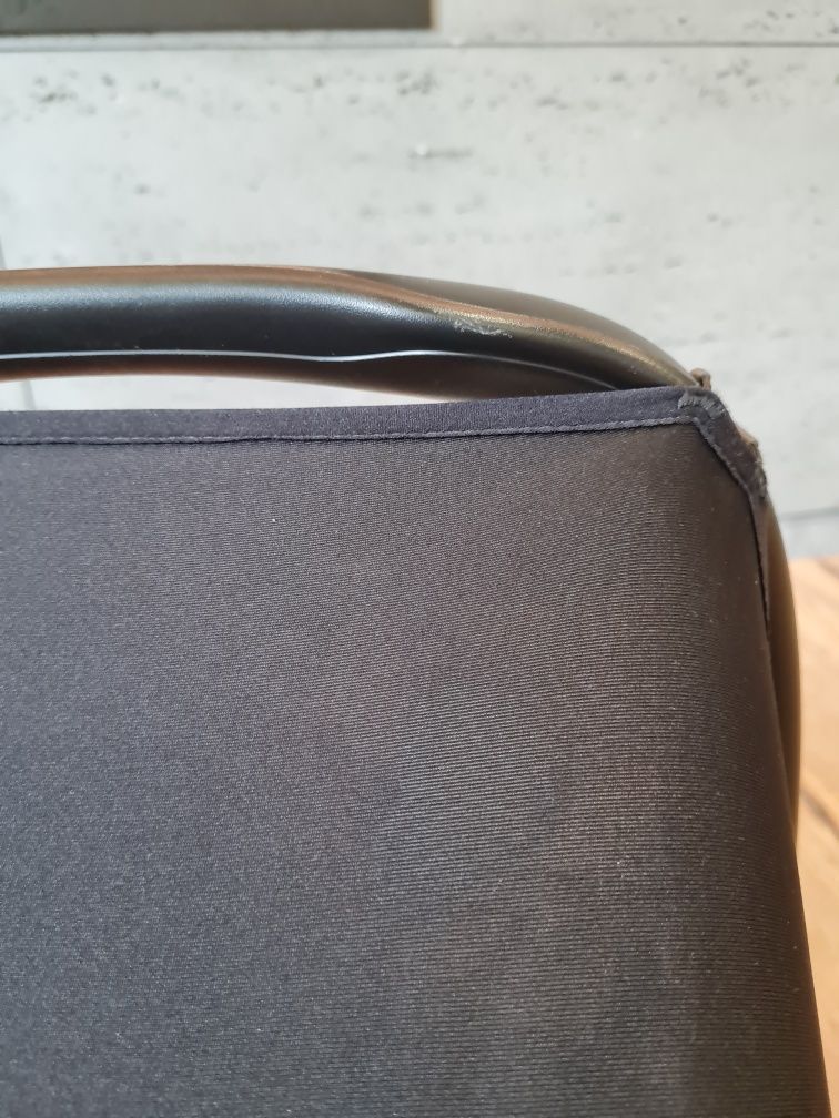 Fotelik Maxi cosi pebble plus i-size do bazy isofix