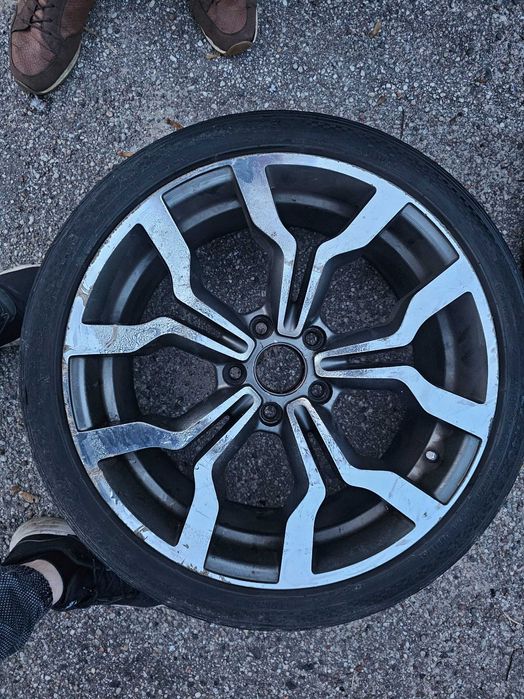 Sprzedam felgi 5x115
2 sztuki dostępne