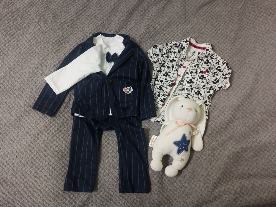 Дитячий одяг для хлопчика віком 1 рік