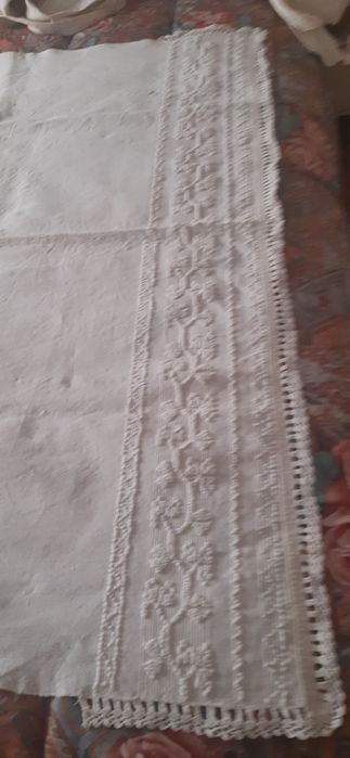 Lençol de linho com quase 100 anos, está novo feito no tear