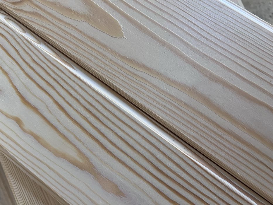 Podbitka dachowa drewniana deska pioro wpust od producenta