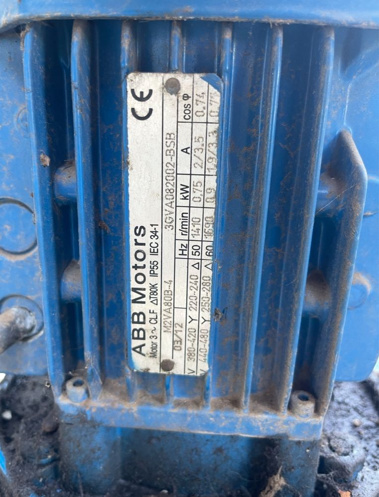 Monta cargas elevador hidraulico 500kg para um piso até 3,50m altura