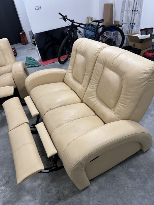 Komplet wypoczynkowy 2x sofa, fotel bujany
