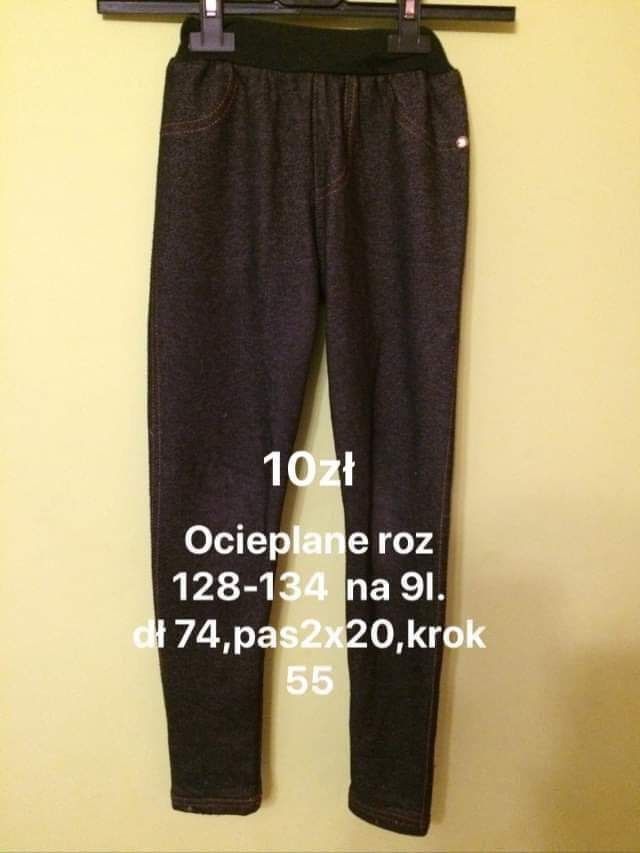 Czarne Ocieplane roz 128-134  na 9l.
dł 74,pas2x20,krok 55