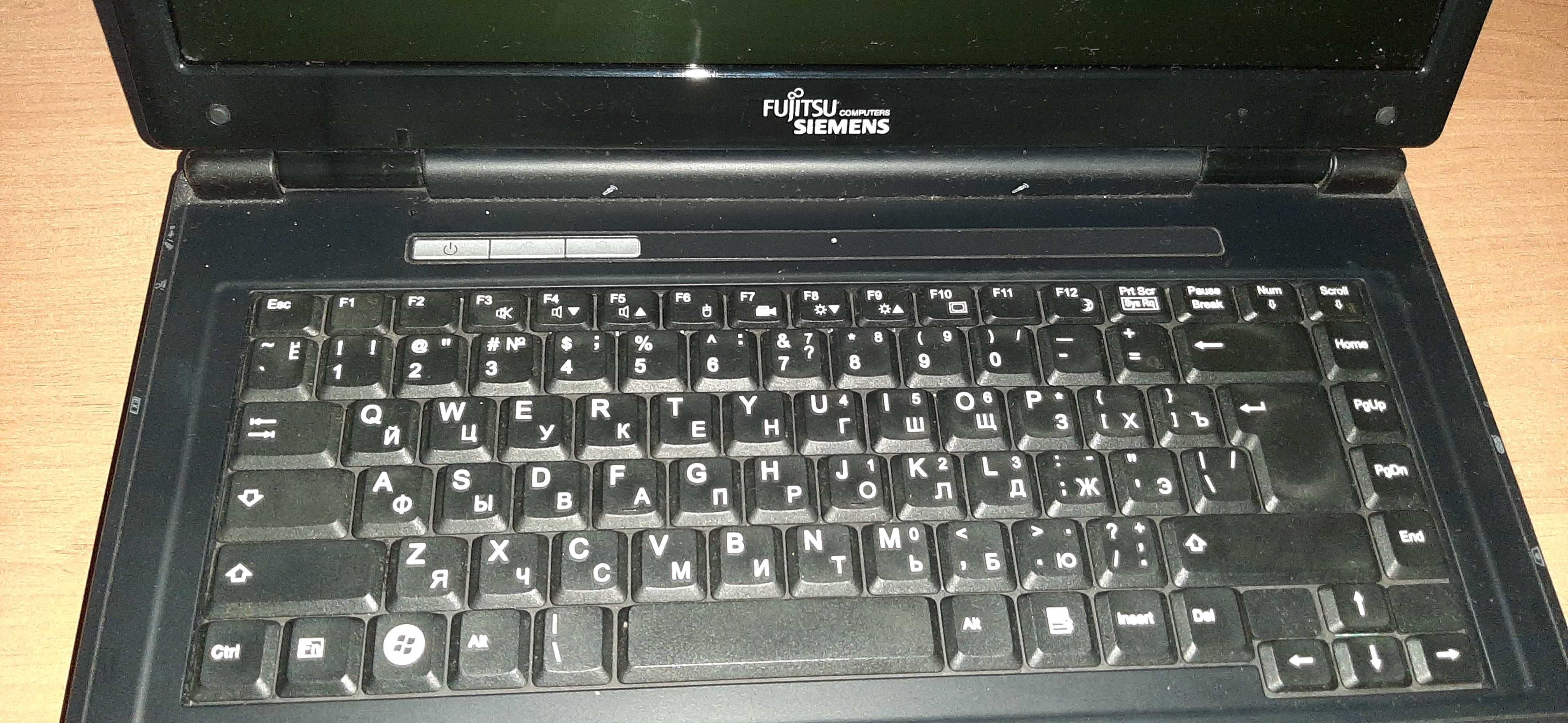 Fujitsu Siemens Amilo pi2550