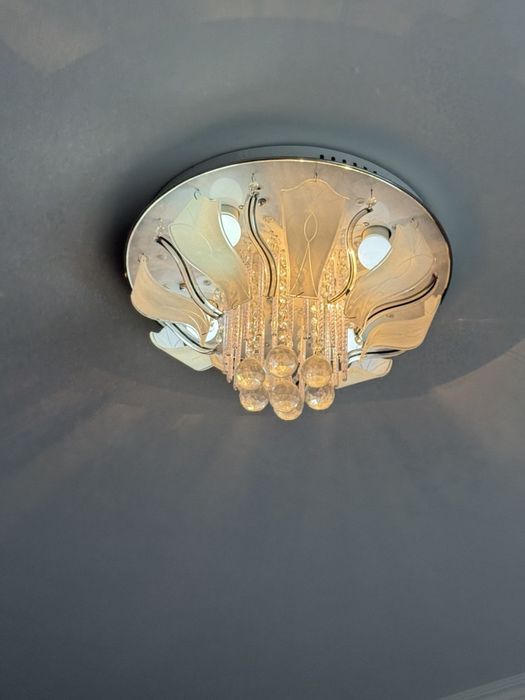 Люстра на стелю, діаметр 45 см