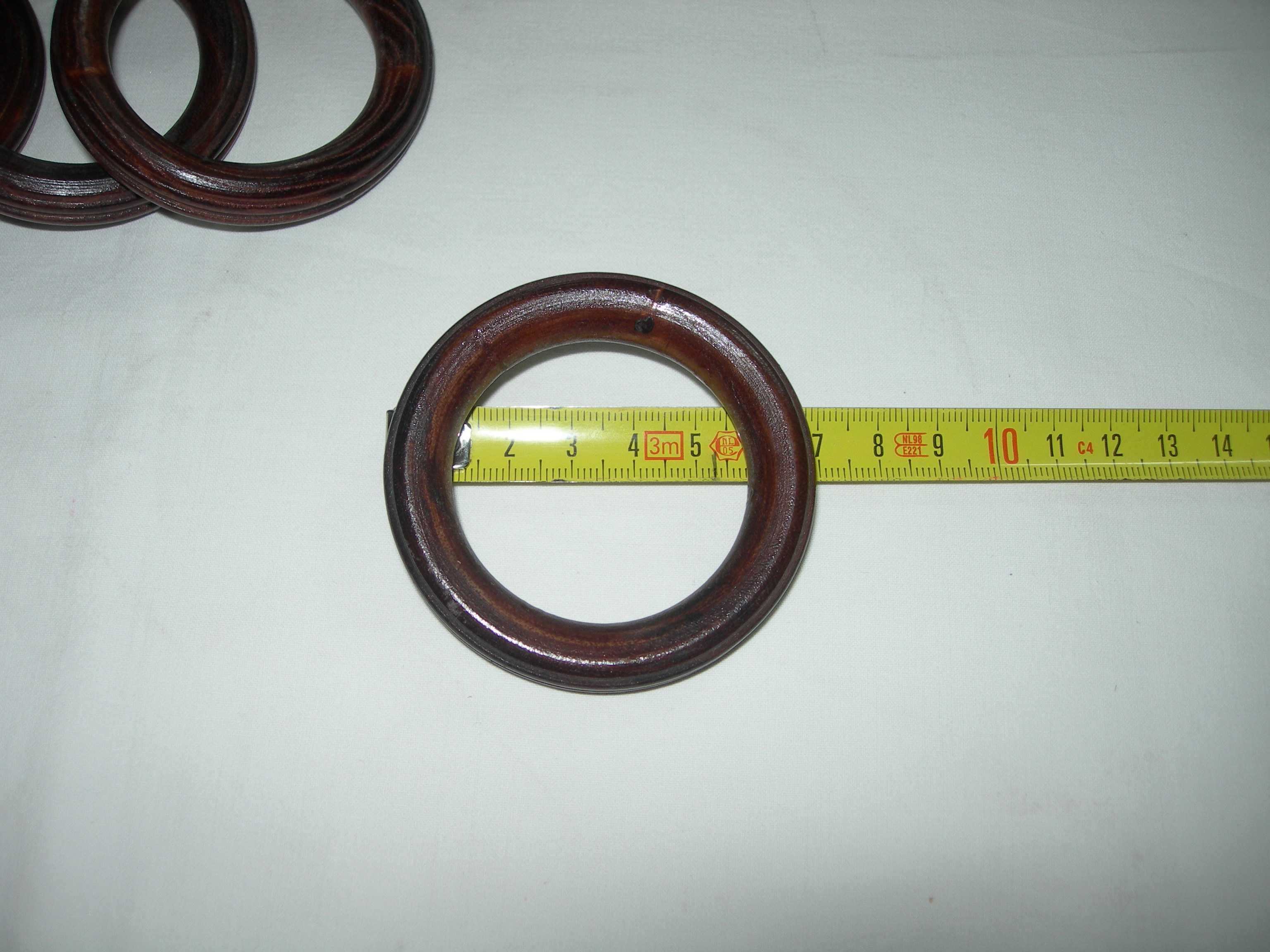 Argolas cortinados.