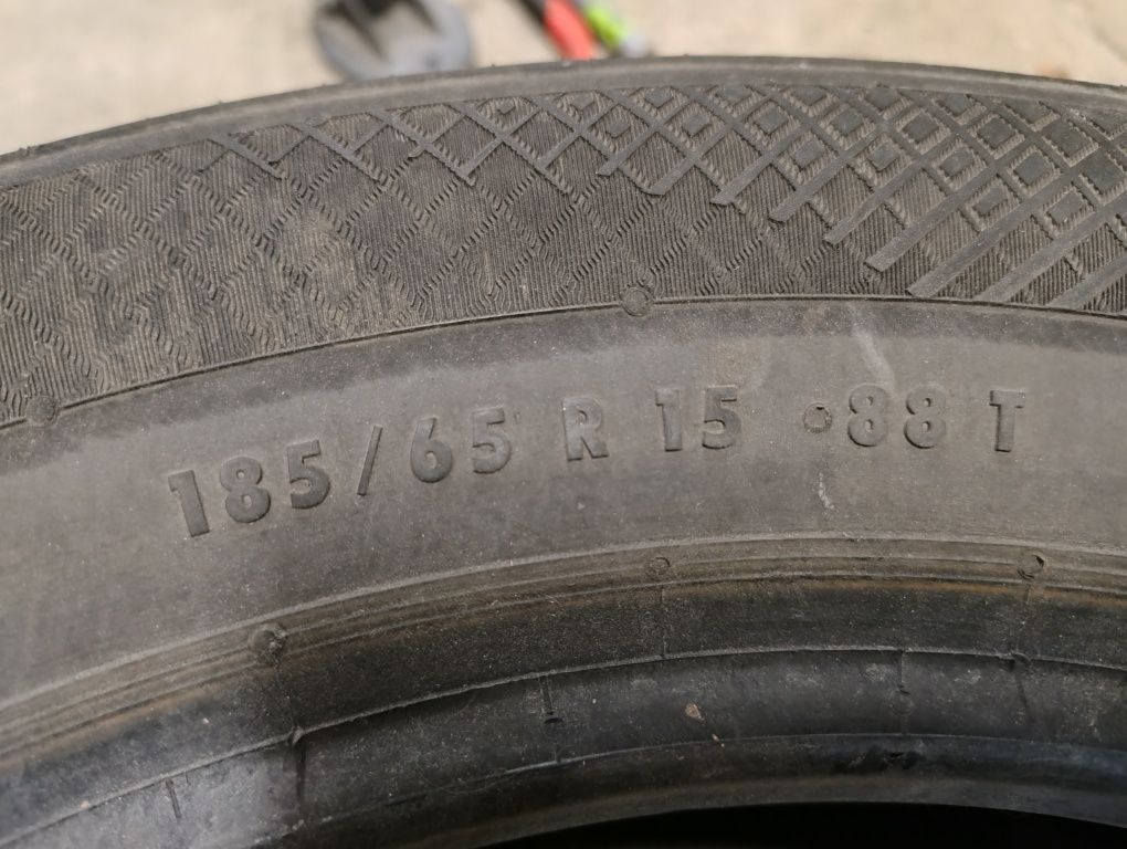 Komplet 4 opon letnich 185/65 R15