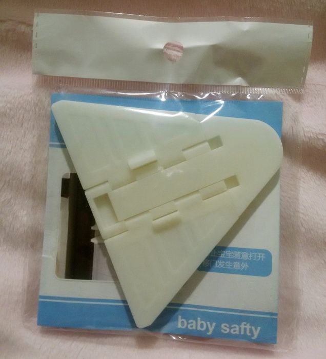 Блокиратор раздвижных систем окна шкафа-купе защита безопасность детей